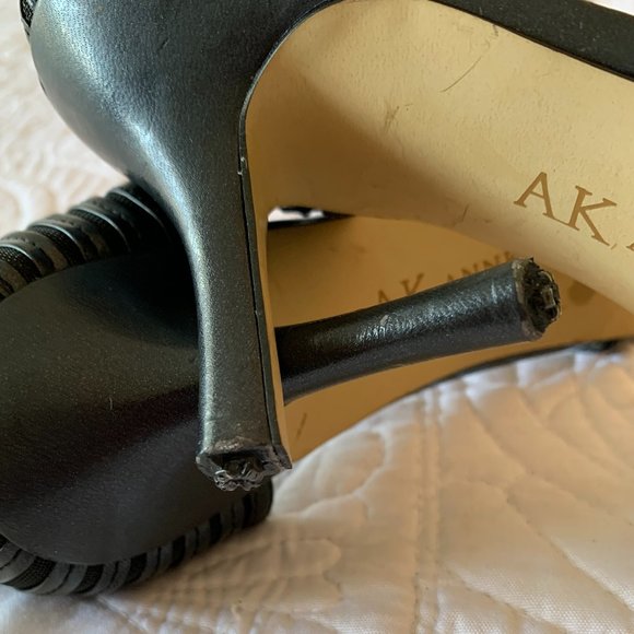 AK ANNE KLEIN Pointed Heels, Black, Size 7M - Picture 9 of 13